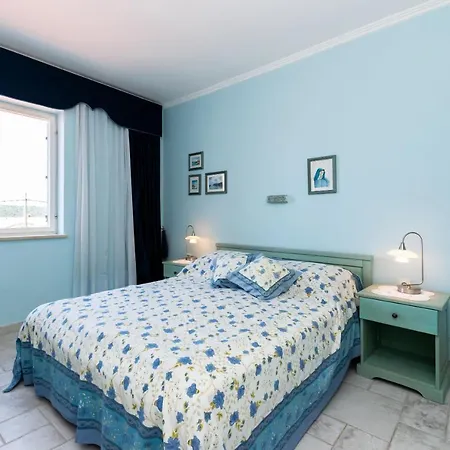 Rada I Stanislav דירה *