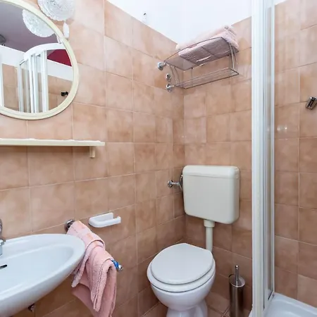 Apartmán Rada I Stanislav Barbat na Rabu